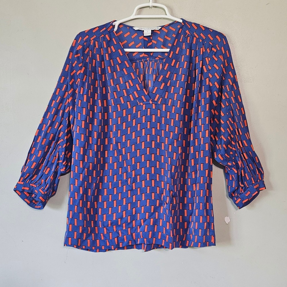 Diane von Furstenberg DVF Blue Orange Silk Geometric‎ V-Neck Blouse Size 6